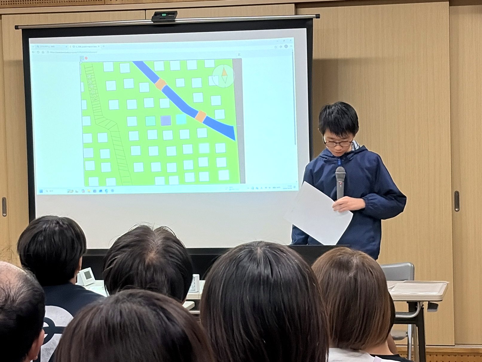 発表者5 Ｉ君の発表の写真3